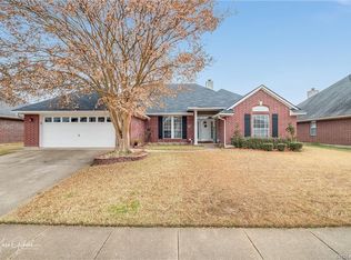 2254 Middle Creek Blvd, Bossier City, LA 71111