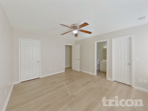 5th image of 262 Stonewood Dr