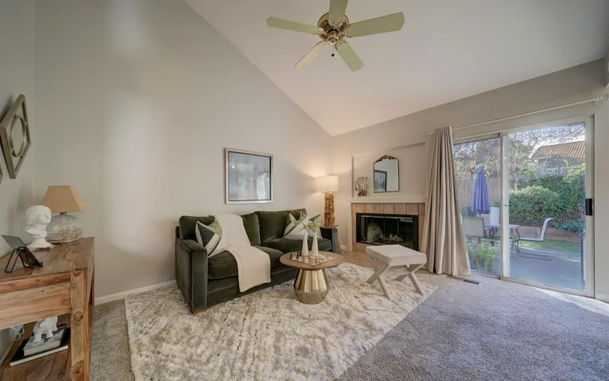 3309 Colonial Court - 1 — Photo 4