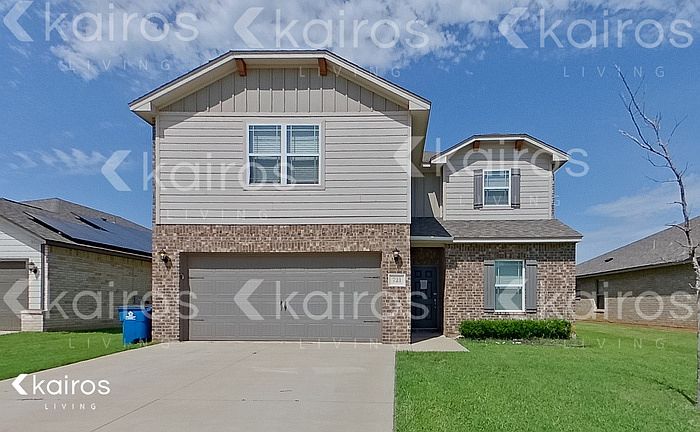 1st image of 721 Saint James Pl