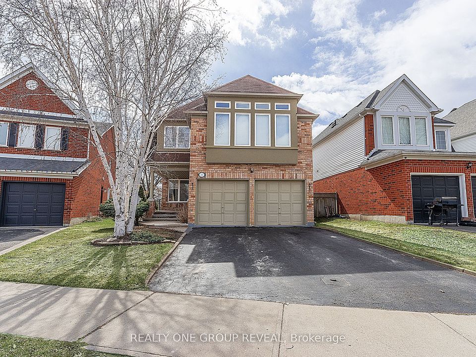 1st image of 37 Wetherburn Dr