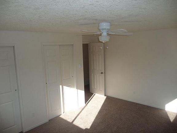 2nd image of 663 SE 6th Ave #8