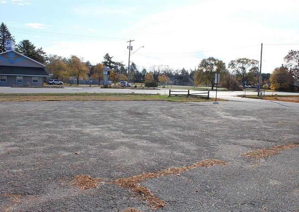 503 N Cedar St, Kalkaska, MI 49646 MLS 78080001816 Zillow