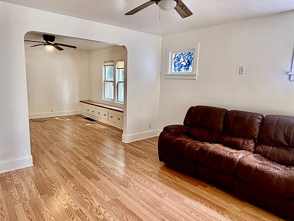 4th image of 6106 Flowerdale Ave #6106