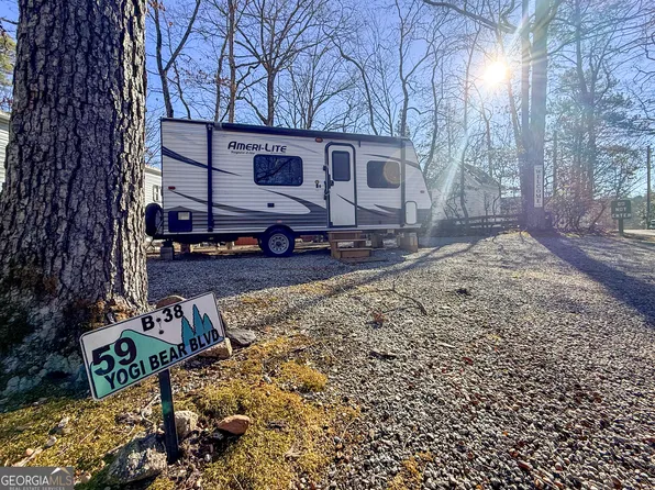 59 Yogi Bear Blvd, Cleveland, GA 30528