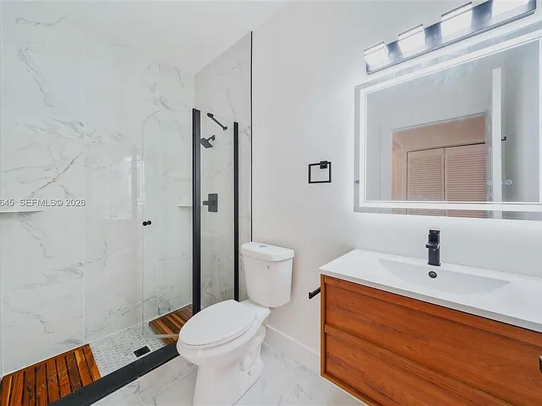 1551 Seagrape Way — Photo 14