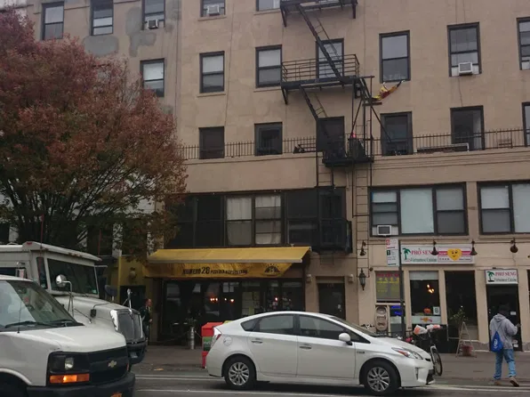 176 2nd Avenue