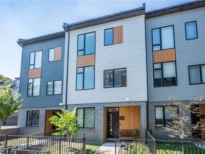 5547 Berlin Way, Pittsburgh, PA, 15201