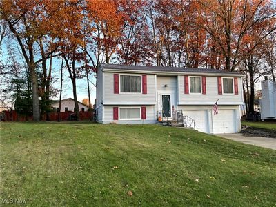 1239 Woodledge Dr, Mineral Ridge, OH, 44440