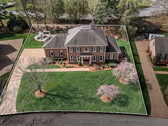 4th image of 2109 Key Dr