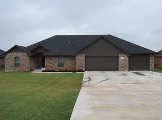 2211 E Iron Tire Dr, Stillwater, OK 74074