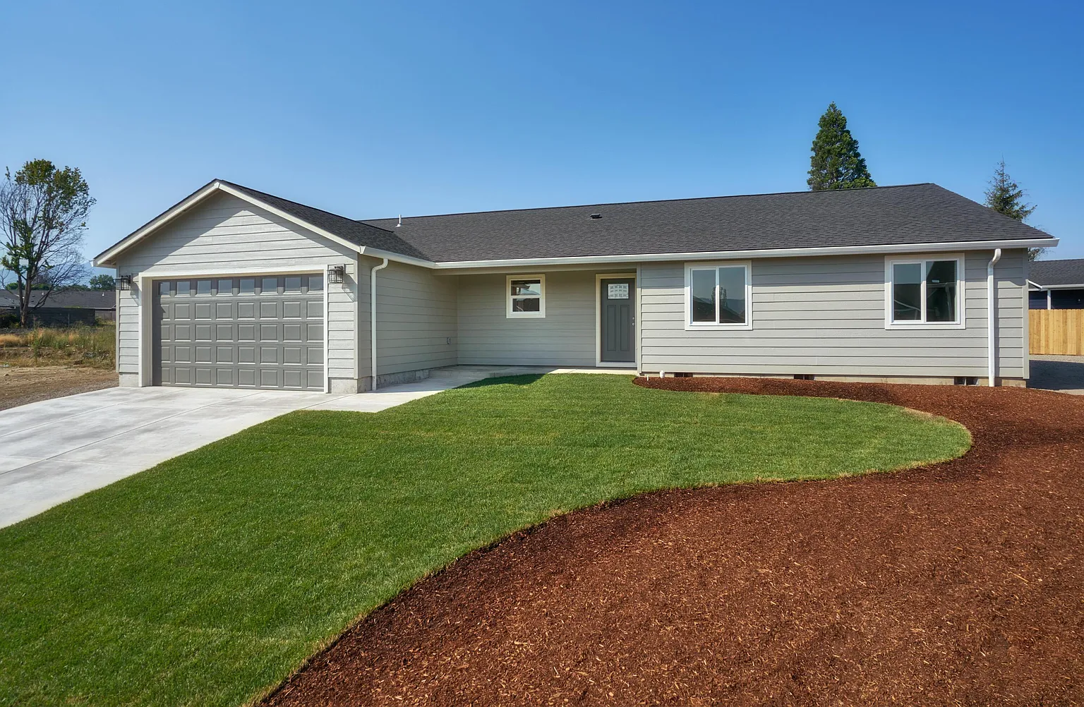 513 Orchard Pl photo 1
