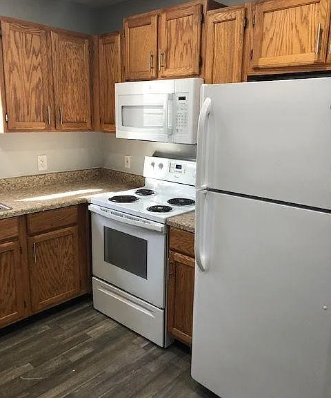 The Heritage Apartments — Photo 5