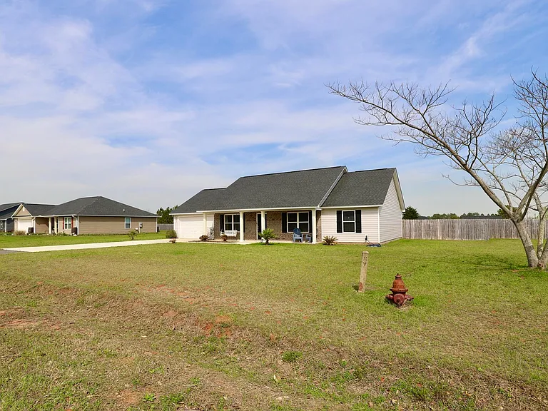 5625 Tillman Nursery Rd — Photo 3
