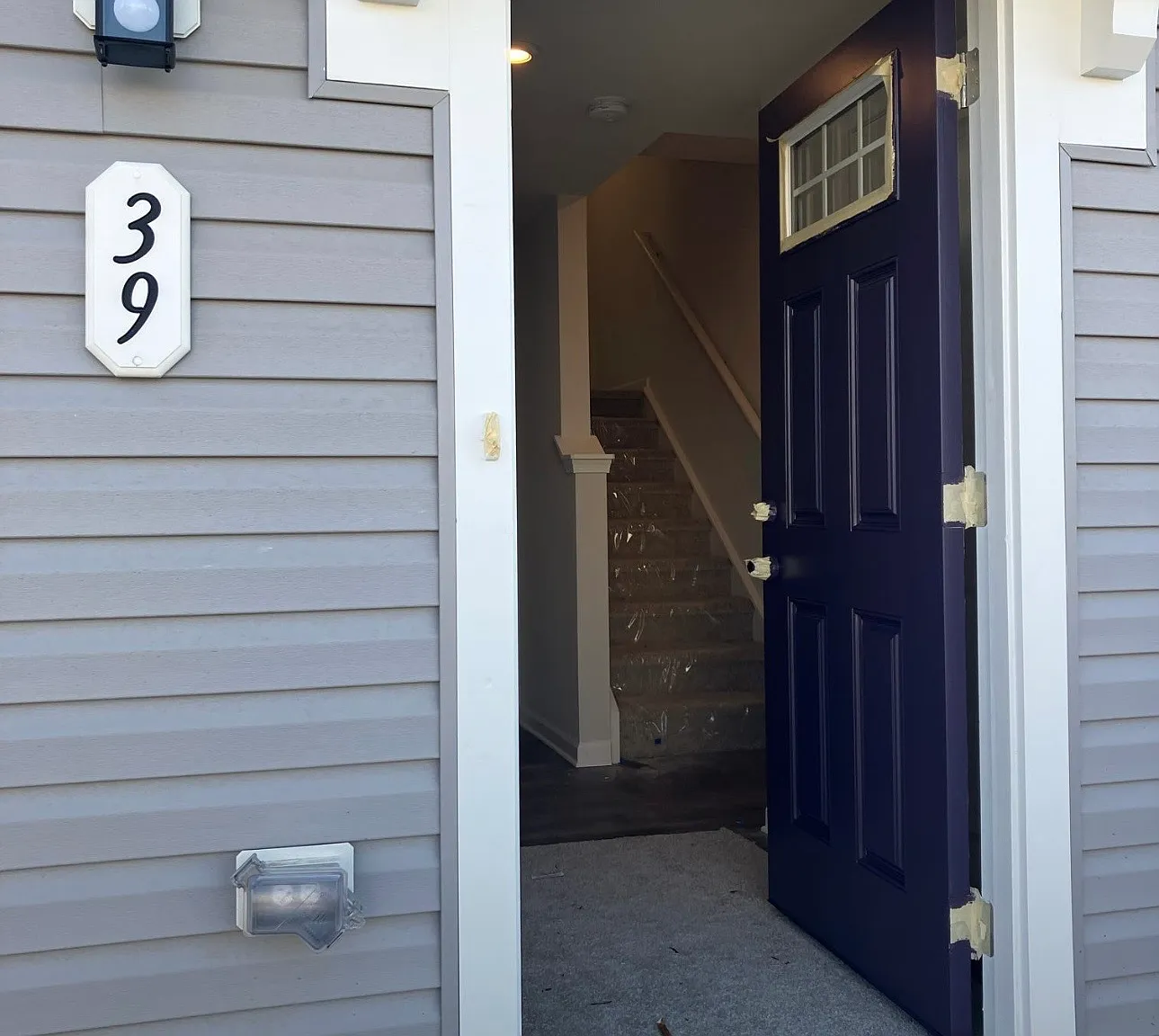 3 bed, 2.5 bath, 1620 sqft, $3,050 — Photo 3