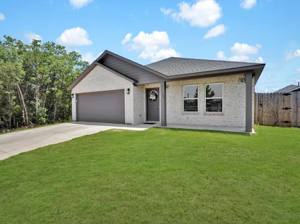 2721 Beechwood St, Granbury, TX 76048