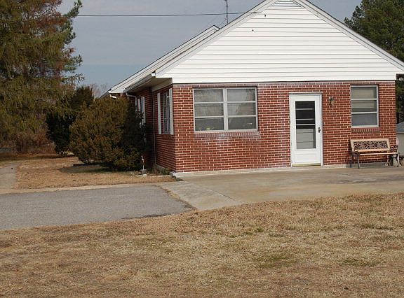 3rd image of 3068 Franklin Tpke