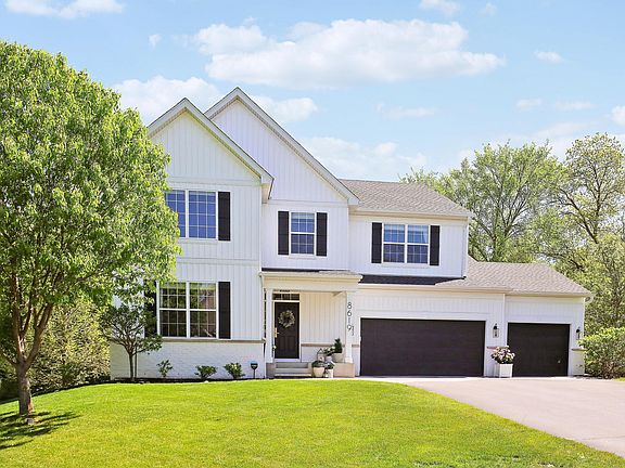 4th image of 8619 Portage Ln E