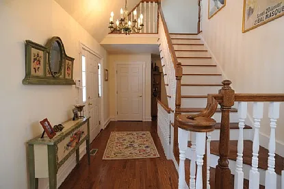 173 Northside Dr — Photo 2