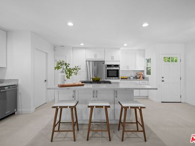2206 Outpost Dr, Los Angeles, CA, 90068