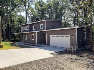 522 36th St, Bellingham, WA 98229