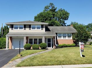 2622 Pecksniff Rd, Wilmington, DE 19808