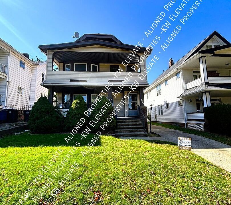 1st image of 3320 W 110th St #2