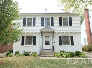 412 W Forrest Hill Ave, Peoria, IL 61604