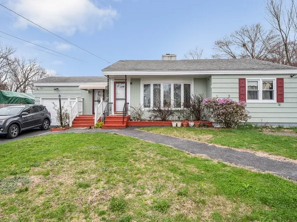 56 Stone St, Dracut, MA 01826
