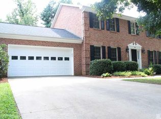 216 31st Avenue Ct NE, Hickory, NC 28601