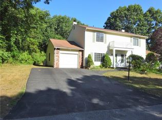 14 Eagle Run #A, East Greenwich, RI 02818
