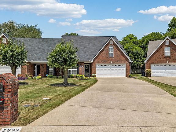 2nd image of 2833 Stonehedge Dr