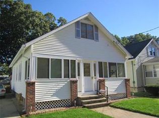 95 Alvin St, Springfield, MA 01104