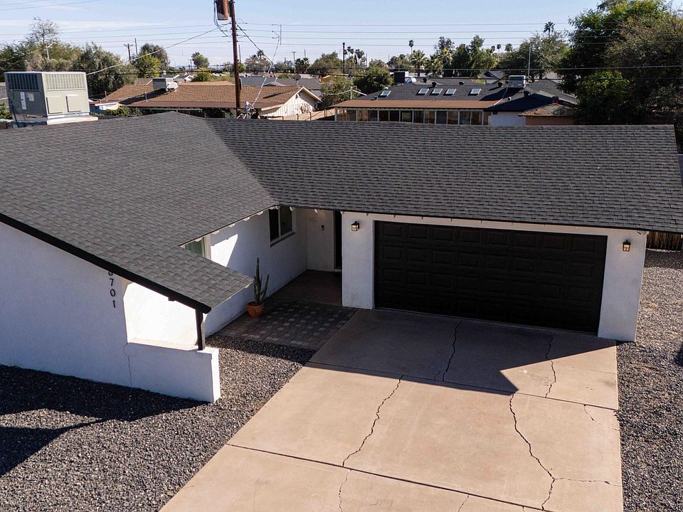 1st image of 8701 E Chaparral Rd