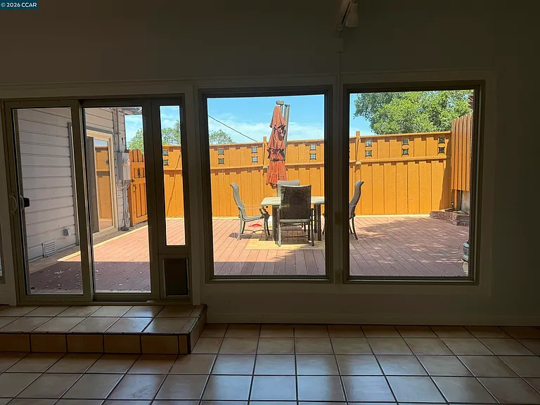 7 Knickerbocker Ln — Photo 17