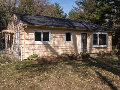 2521 Corlot St, Kalamazoo, MI, 49004