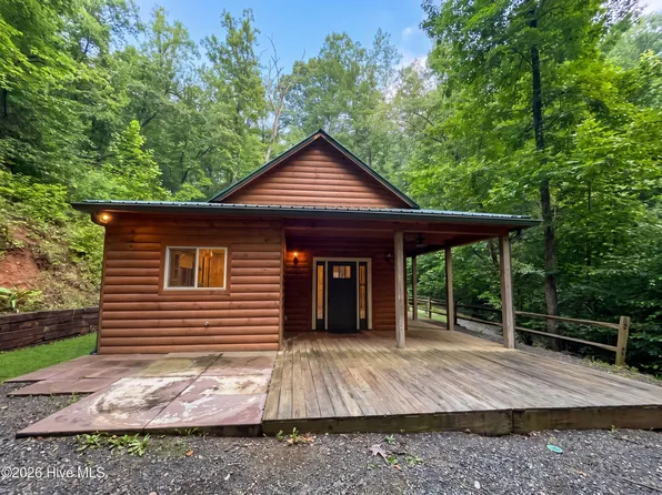 172 Gardenia Court, Marble, NC 28905