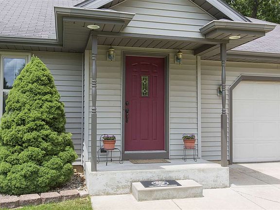 2nd image of 10929 Kayla Ct