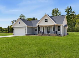1397 Tellowee Rd, Eden, NC 27288