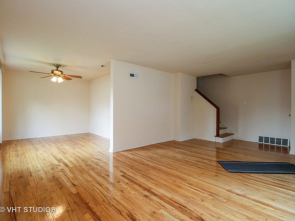 3rd image of 3432 Western Ave