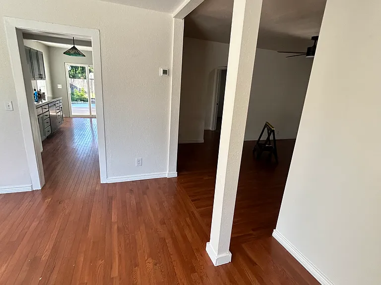 4801 W Irving St — Photo 22