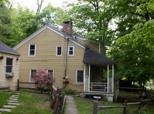 304 E Main St, Jefferson Valley, NY 10535