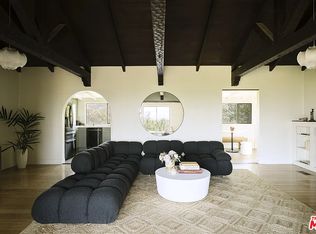 11764 Laurelcrest Dr, Studio City, CA 91604