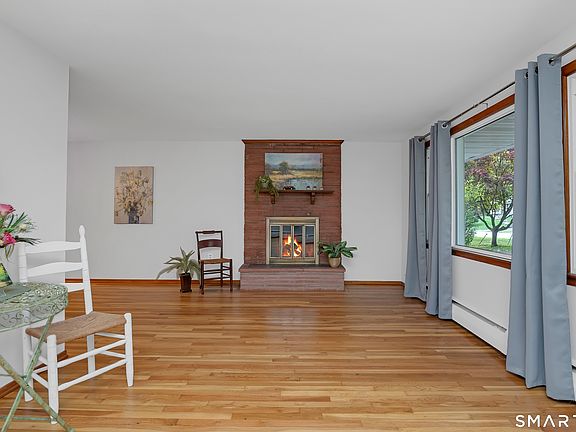 3rd image of 147 Magee Drive