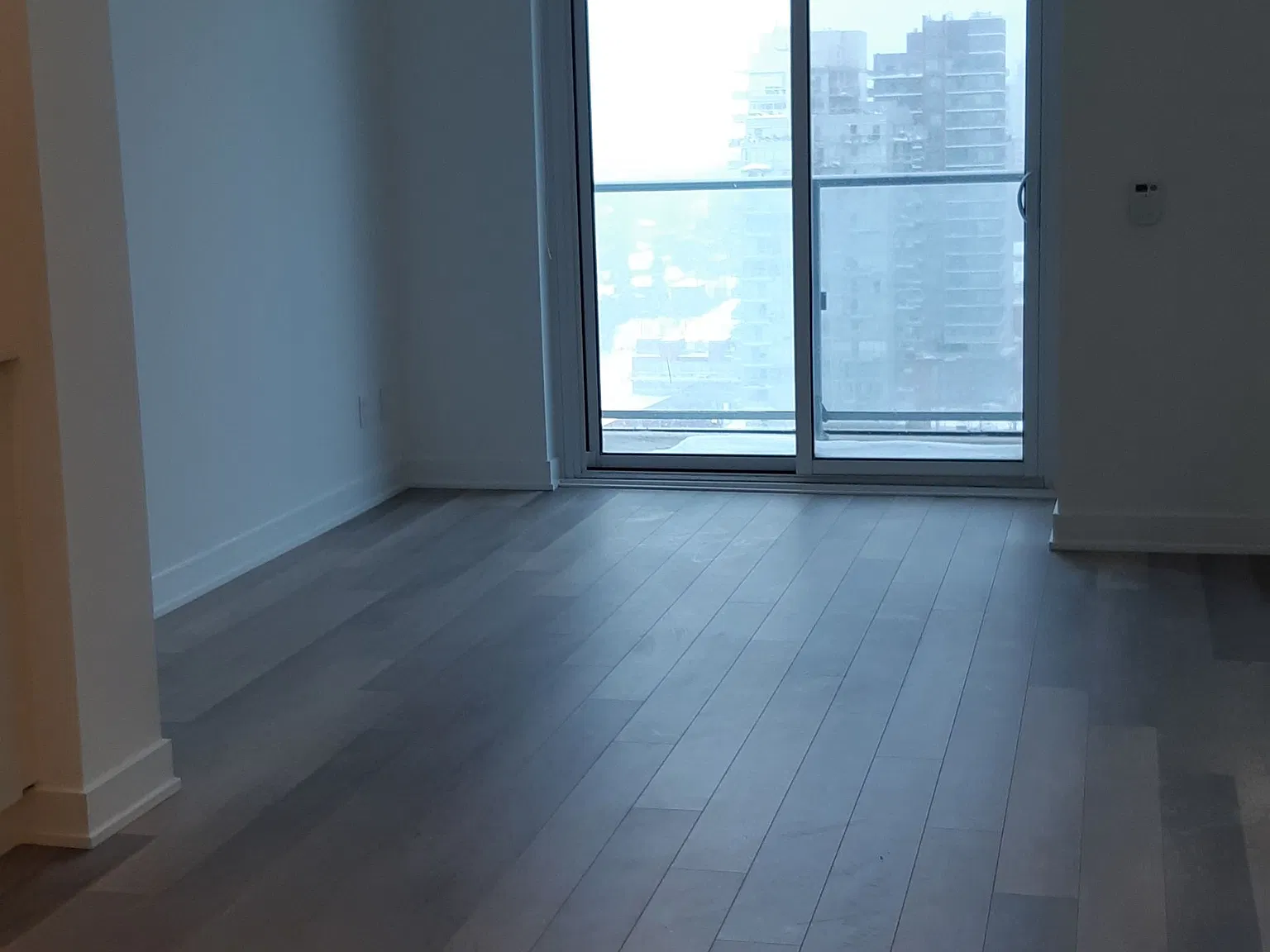 1 bed, $2,300 — Photo 4