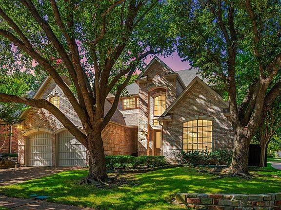 2nd image of 4025 Wellingshire Ln