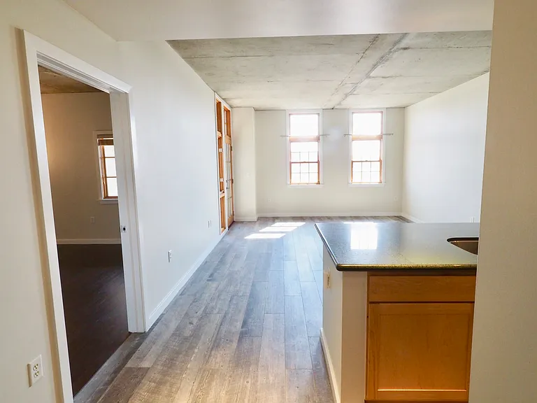 275 S Harrison St #505 — Photo 30