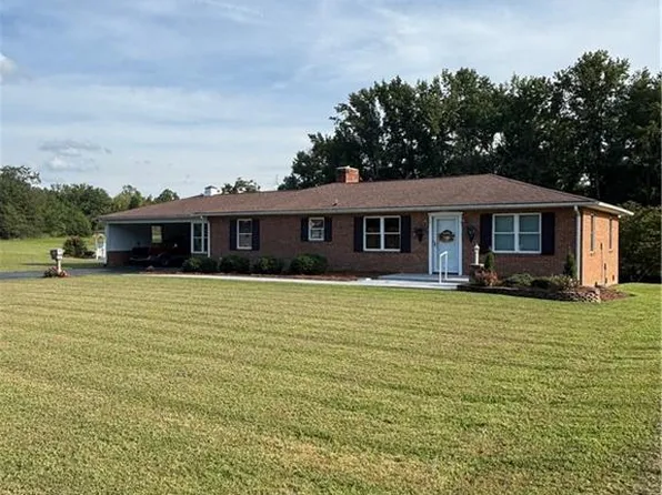 475 Walker Rd, Thomasville, NC 27360