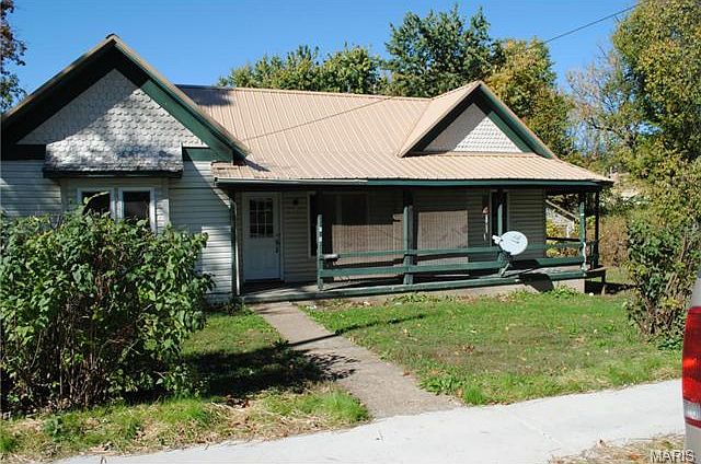 1st image of 101 N Warfel St