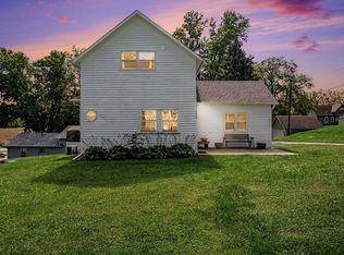 113 E Crocker St, Avoca, IA 51521